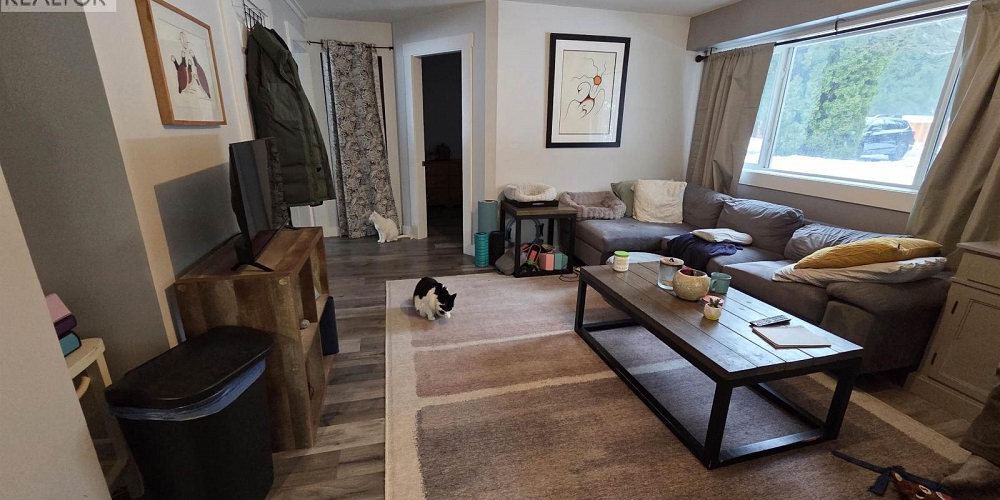 2434 KROYER STREET Terrace Photo 2 2434 KROYER STREET Terrace Photo 2